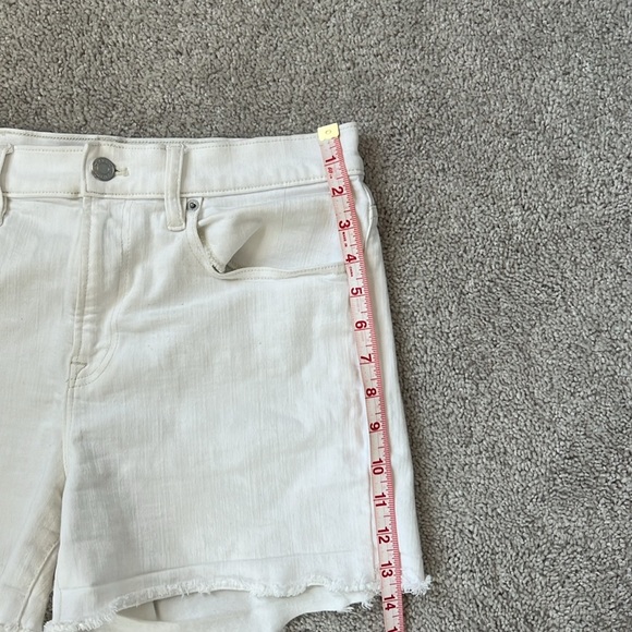 Women's J. Crew light cream color Denim Shorts size 28 - Picture 6 of 7